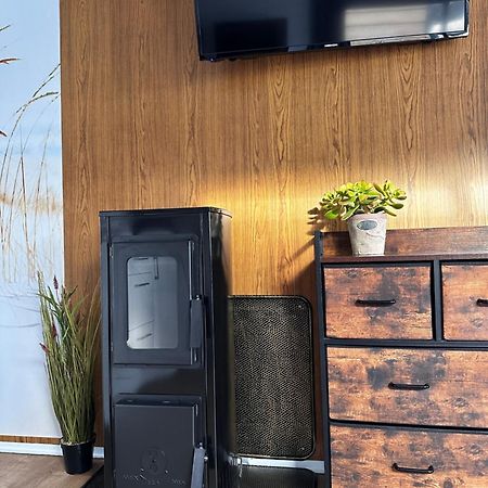 Premium Hausboot Trave Traum Apartment Любек Екстериор снимка