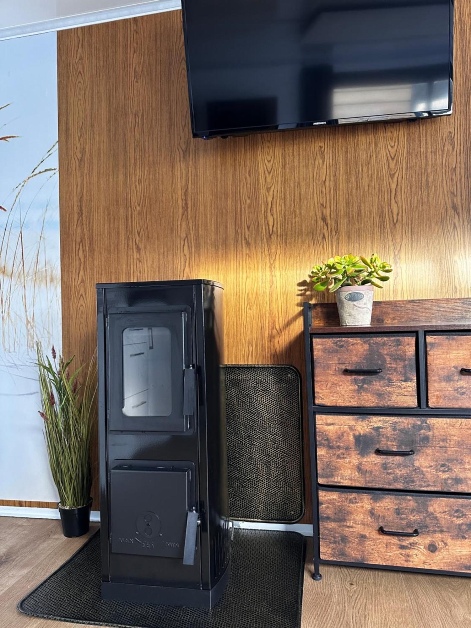 Premium Hausboot Trave Traum Apartment Любек Екстериор снимка